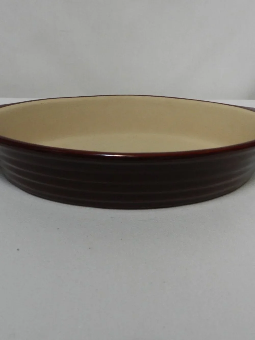 Pampered Chef Vintage Small Oval Stoneware Bakeware ovenware beige 9.5
